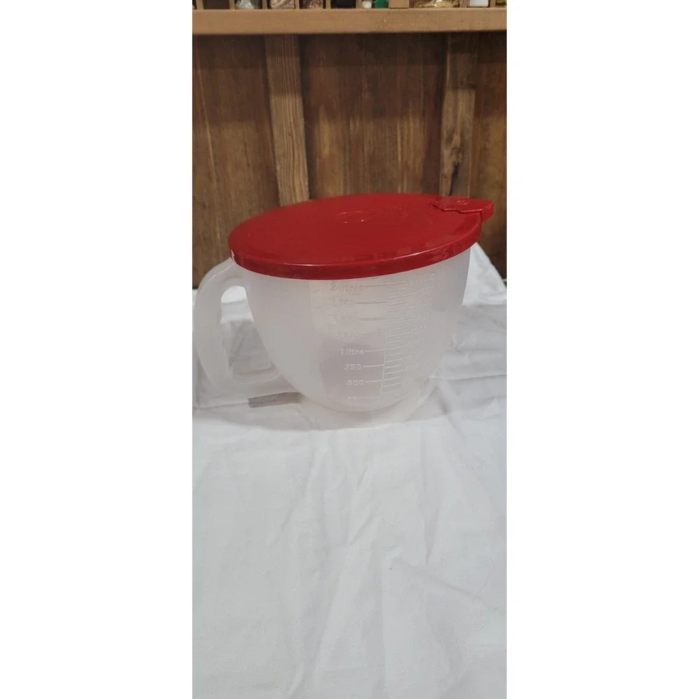 COMPLETE! 1977 Mix-N-Store TUPPERWARE Red Top MEASURING 8 CUP+LID+SPOUT 500